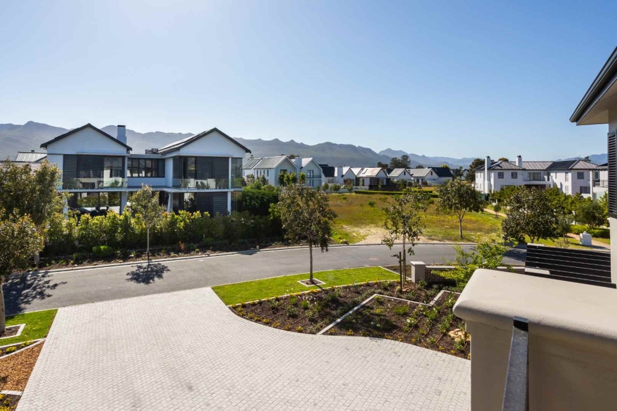 5 Bedroom Property for Sale in Val De Vie Estate Western Cape